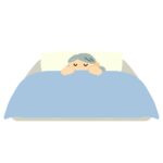 布団で寝るおばあさんの無料イラスト素材