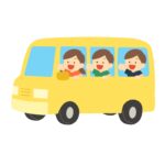 幼稚園バス（園児）の無料イラスト素材